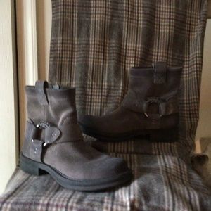 Zodiac Grey Suede 5 1/2 M Moto/Western Ankle Bootie